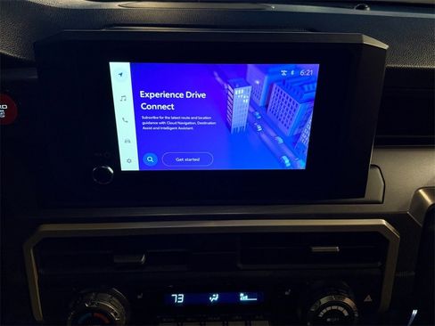 Certified 2025 Toyota Tacoma TRD Off-Road image 21