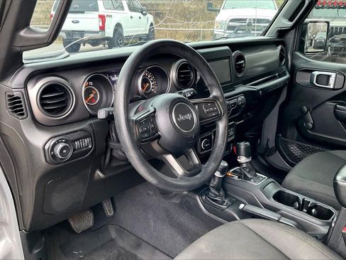 Used 2021 Jeep Wrangler Unlimited Sport image 13