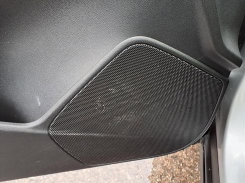 Certified 2022 Cadillac XT4 Sport w/ Cold Weather Package image 16