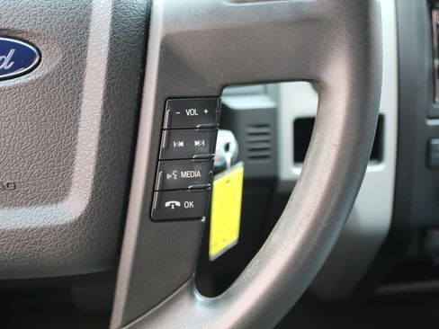 Used 2014 Ford F150 XLT AWD/4WD image 30