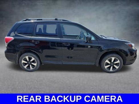 Used 2017 Subaru Forester 2.5i w/ Alloy Wheel Package AWD/4WD image 4