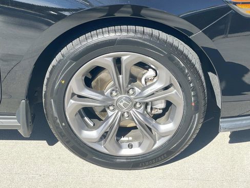 Certified 2024 Honda Accord EX image 30