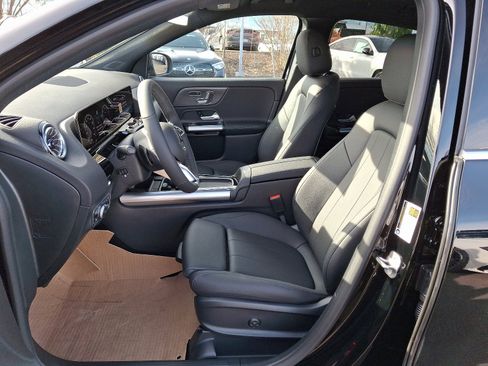 New 2025 Mercedes-Benz GLA 250 4MATIC image 10