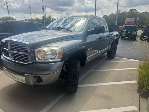 Used 2008 Dodge Ram 1500 Truck Laramie w/ Mopar Chrome Edition Group AWD/4WD image 2