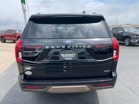 Used 2025 Ford Expedition Max King Ranch AWD/4WD image 39