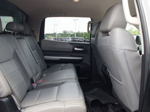 Used 2019 Toyota Tundra Limited w/ Limited Premium Package AWD/4WD image 21