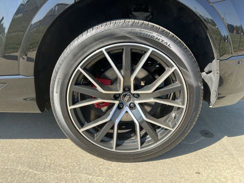 Certified 2023 Audi Q8 Premium Plus w/ Premium Plus Package AWD/4WD image 13