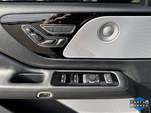 Used 2025 Lincoln Aviator Black Label image 28
