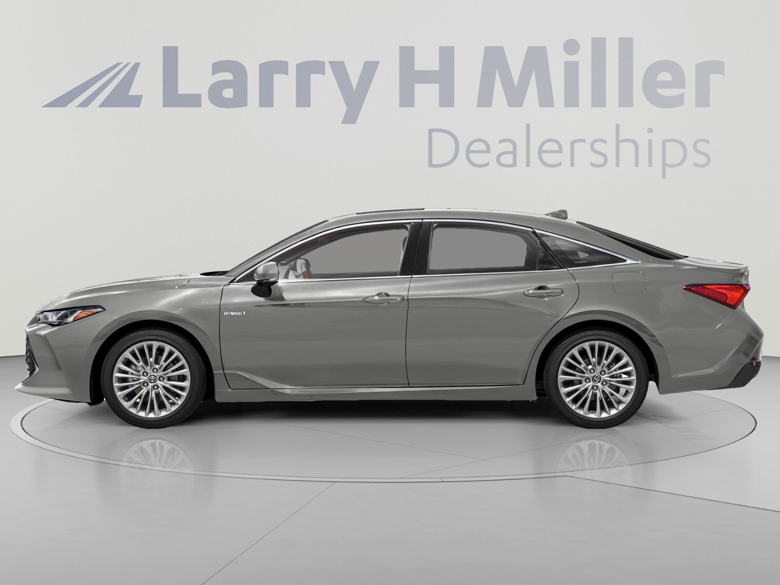 Used 2022 Toyota Avalon Limited w/ Advanced Safety Package FWD image 3