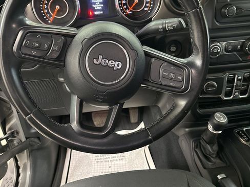 Used 2020 Jeep Wrangler Unlimited Sport S image 11
