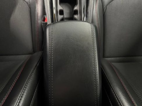 Used 2023 Jeep Compass Trailhawk w/ Trailhawk Convenience Group AWD/4WD image 14