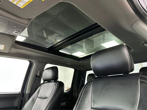 Used 2020 Ford F150 Lariat image 22