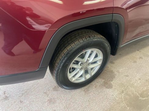 New 2026 Jeep Grand Cherokee L Laredo image 21