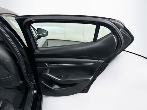 Used 2023 MAZDA MAZDA3 s image 27