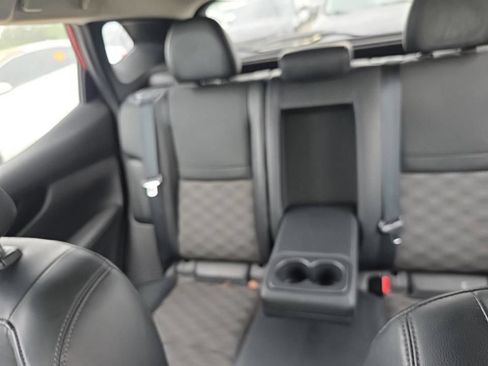 Used 2022 Nissan Rogue Sport SV w/ Technology Package AWD/4WD image 8