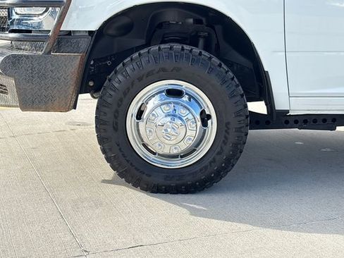 Used 2023 RAM 3500 Tradesman AWD/4WD image 27