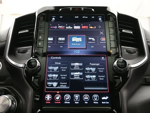 Used 2021 RAM 1500 Laramie image 31