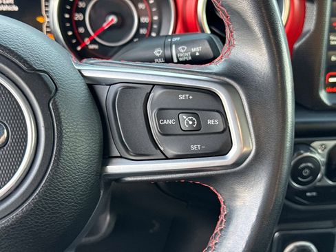 Used 2019 Jeep Wrangler Unlimited Rubicon AWD/4WD image 28