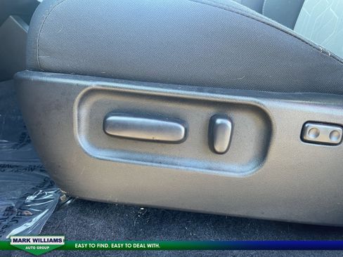 Used 2021 Toyota Tacoma TRD Off-Road image 13