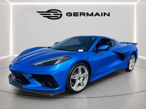 Used 2025 Chevrolet Corvette Stingray Preferred Cpe w/ Z51 Performance Package RWD image 4
