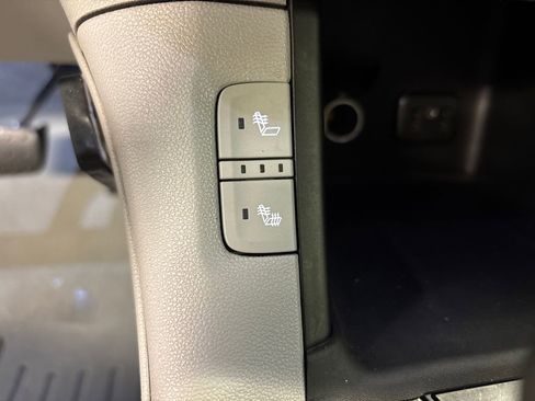 Certified 2019 GMC Acadia SLT image 38