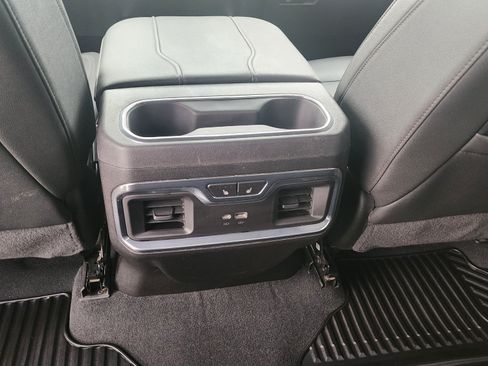 Used 2026 Chevrolet Silverado 3500 LTZ w/ LTZ Convenience Package AWD/4WD image 13