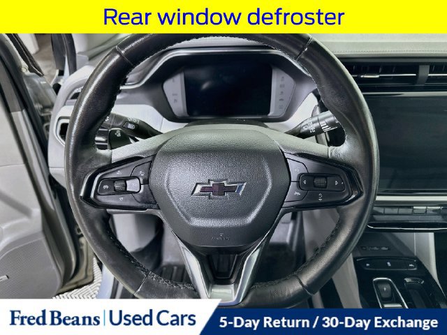 Used 2022 Chevrolet Bolt EUV Premier w/ Sun & Sound Package FWD image 14