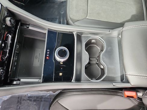 New 2025 Jeep Grand Cherokee Altitude image 15