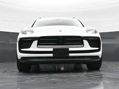 Certified 2023 Porsche Macan S AWD/4WD image 44