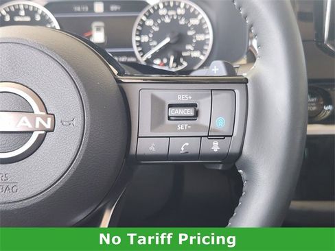 Certified 2025 Nissan Pathfinder SL image 26