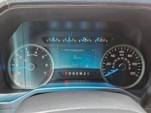 Used 2015 Ford F150 XLT w/ Equipment Group 302A Luxury RWD image 9