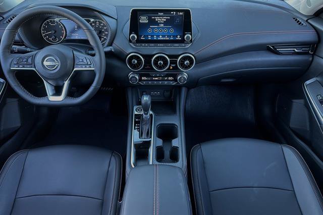 New 2025 Nissan Sentra SR w/ SR Premium Package FWD image 10