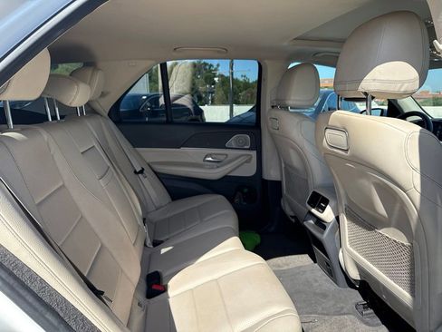 Certified 2020 Mercedes-Benz GLE 350 4MATIC image 7