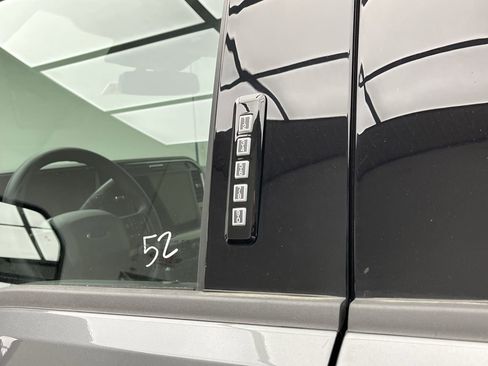 New 2026 Ford F250 XLT w/ XLT Premium Package AWD/4WD image 8