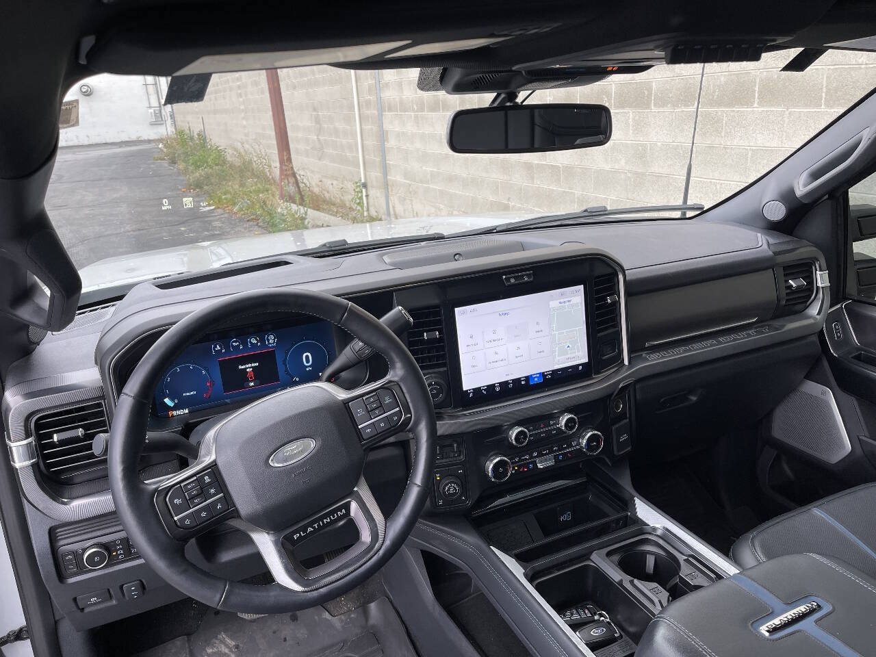 Used 2026 Ford F350 Platinum w/ Tremor Off-Road Package AWD/4WD image 15