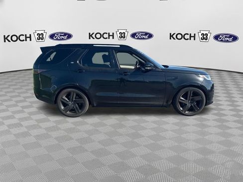 Used 2023 Land Rover Discovery Metropolitan Edition AWD/4WD image 9