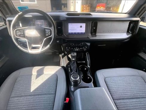Used 2023 Ford Bronco Outer Banks AWD/4WD image 16