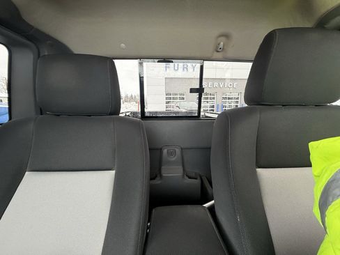 Used 2010 Ford Ranger XLT image 7