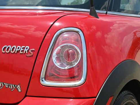 Used 2015 MINI Cooper Coupe S FWD image 17