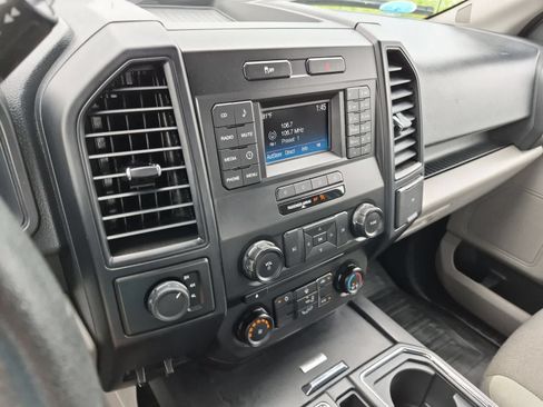 Used 2016 Ford F150 XL w/ Equipment Group 101A Mid AWD/4WD image 27