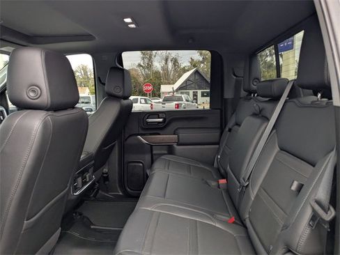 Used 2022 GMC Sierra 2500 Denali image 13