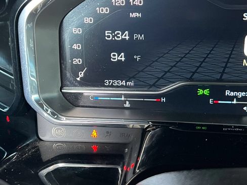 Used 2023 GMC Sierra 1500 SLT w/ SLT Premium Package AWD/4WD image 30