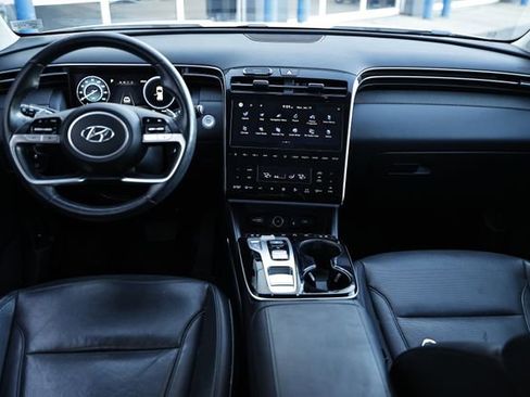 Used 2022 Hyundai Tucson Limited image 25