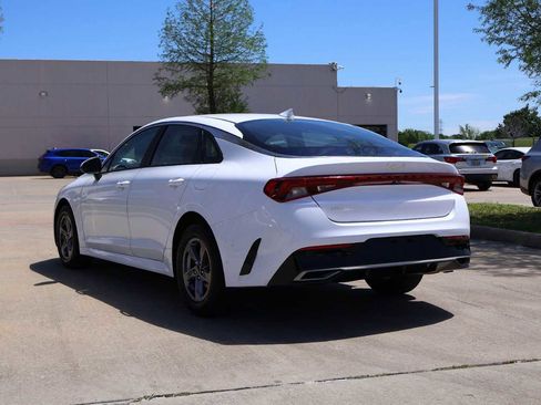 Used 2023 Kia K5 LXS FWD image 4