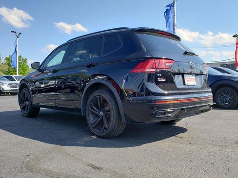 Used 2024 Volkswagen Tiguan SE R-Line AWD/4WD image 5