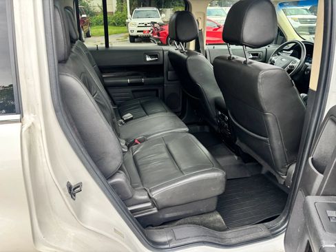 Used 2016 Ford Flex SEL w/ Equipment Group 202A AWD/4WD image 14