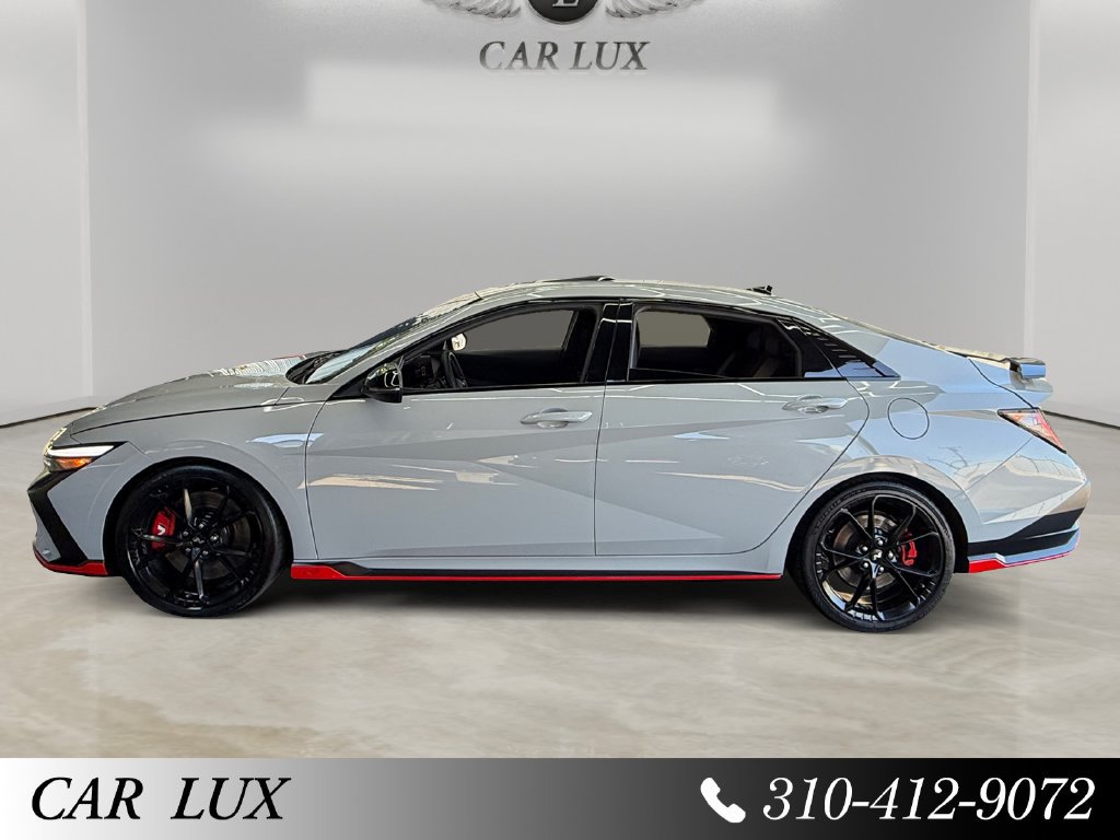 Used 2025 Hyundai Elantra N FWD image 2