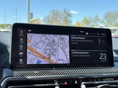 Used 2024 BMW X3 M40i w/ Premium Package image 24