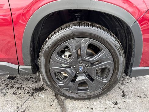 Used 2025 Subaru Ascent Onyx Edition image 13