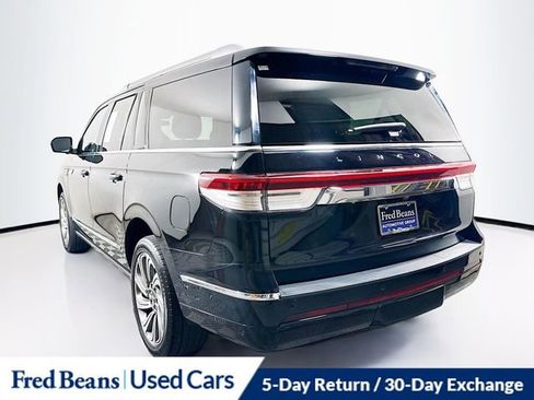 Used 2023 Lincoln Navigator L Reserve AWD/4WD image 5